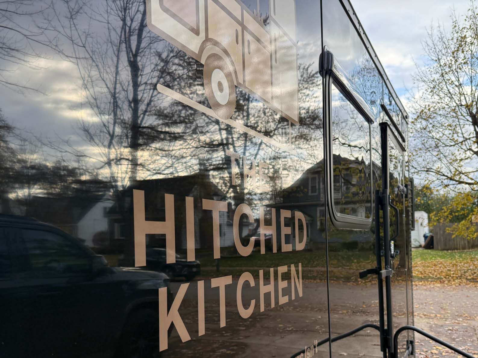 Mobile kitchen exterior